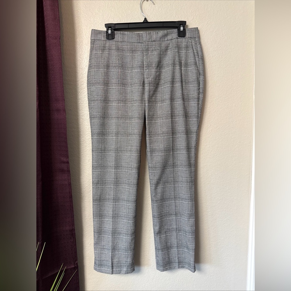 B6/5 Zara Plaid Dress/Casual Pants Size 6